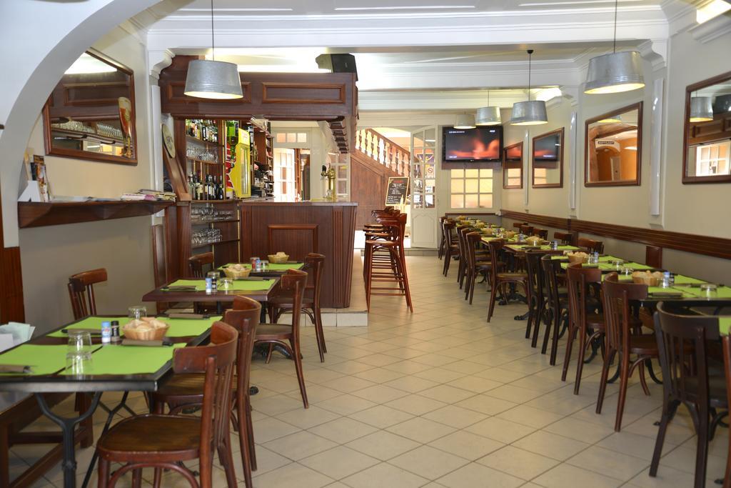 Hotel Des Arceaux Saint-Sever  Екстер'єр фото